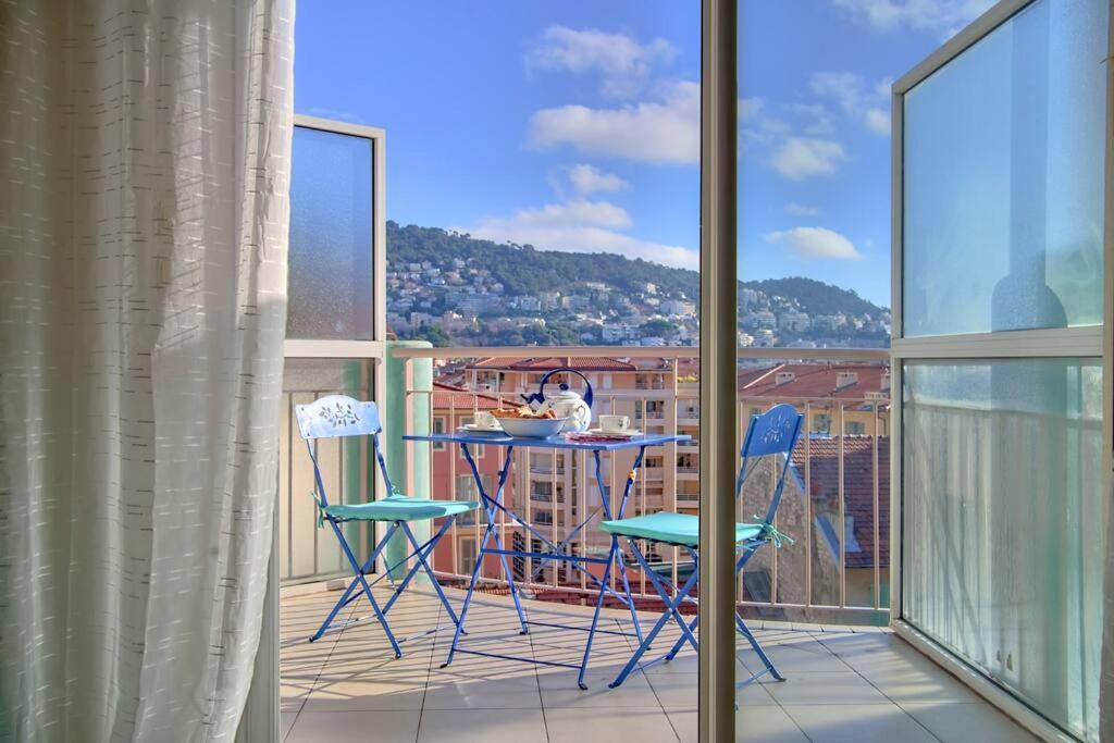 Risso - One Bedroom With Pool, Newly Renovated In Spring 2024 Nizza Esterno foto