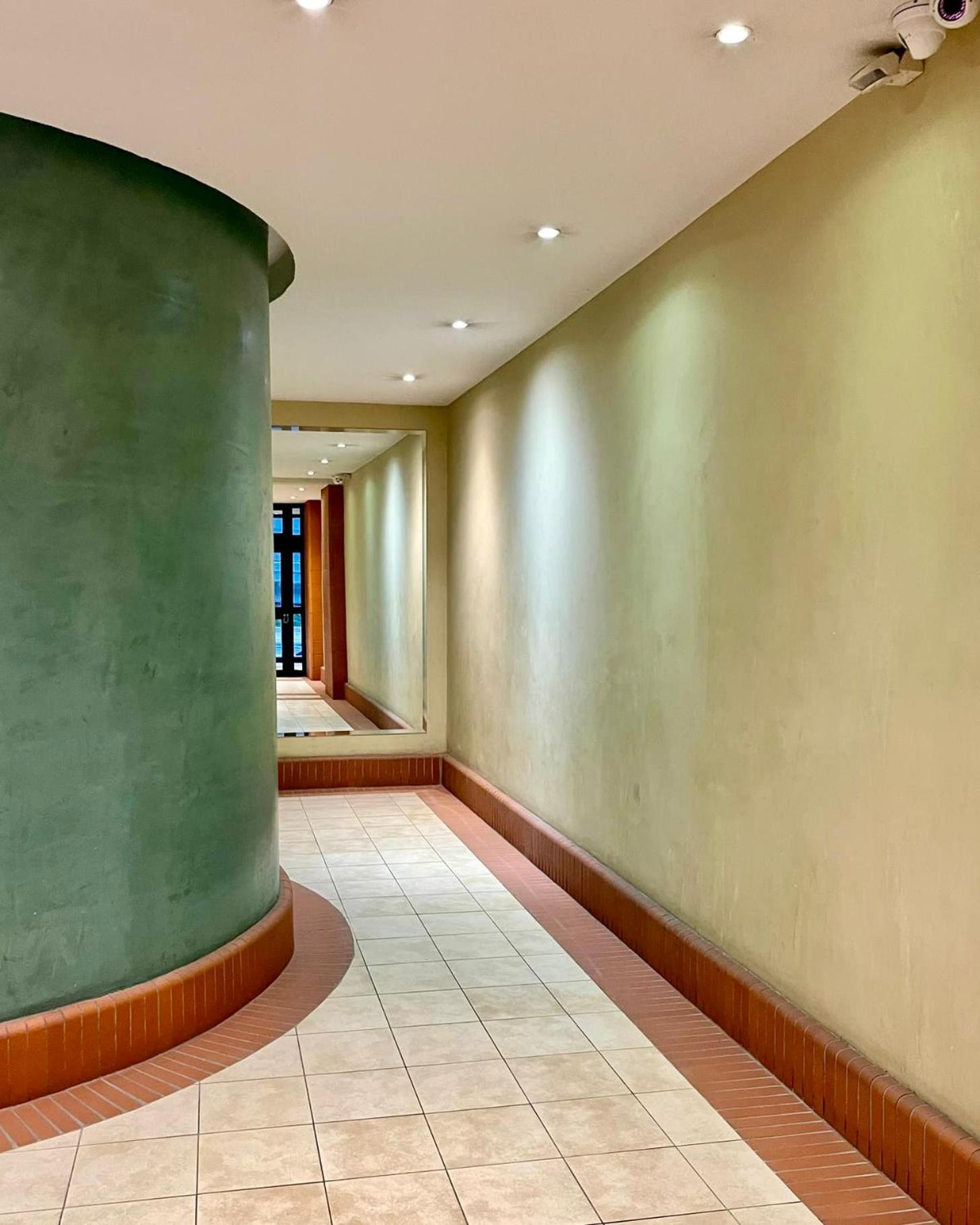 Risso - One Bedroom With Pool, Newly Renovated In Spring 2024 Nizza Esterno foto