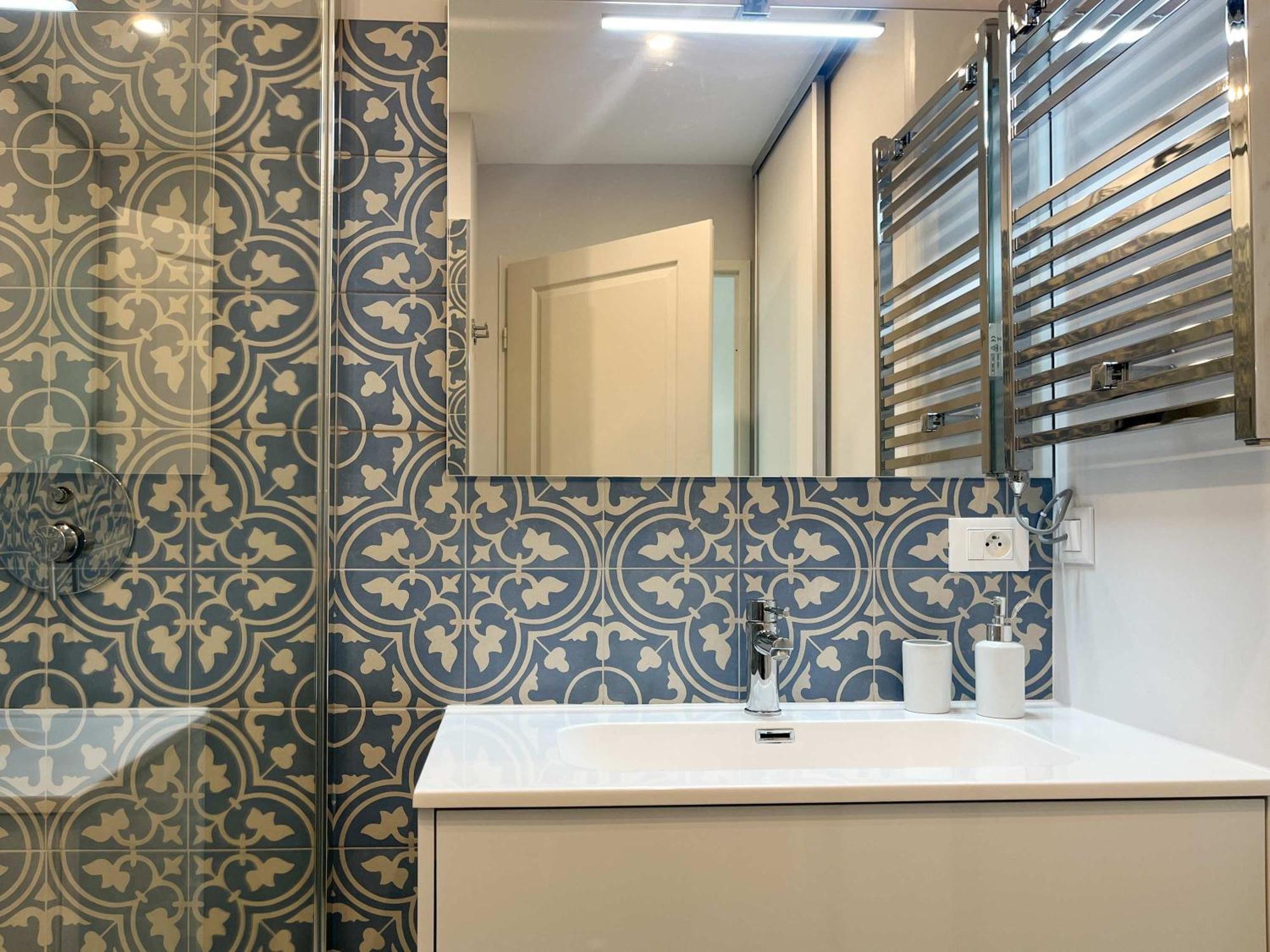 Risso - One Bedroom With Pool, Newly Renovated In Spring 2024 Nizza Esterno foto